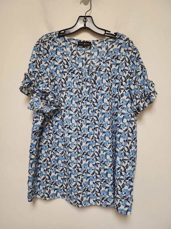 Top Short Sleeve By Lane Bryant In Blue & White, Size: 2x