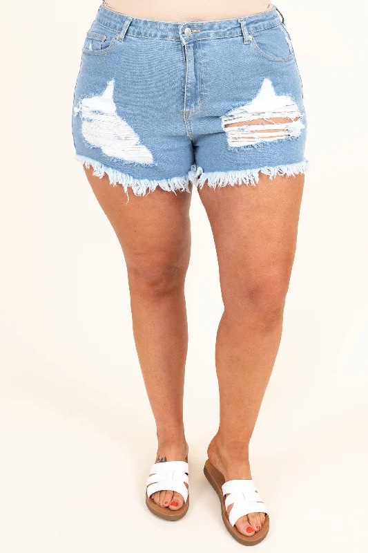 Mini Sassy Shorts, Light Wash