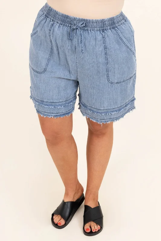 Strolling The Shore Shorts, Medium Wash