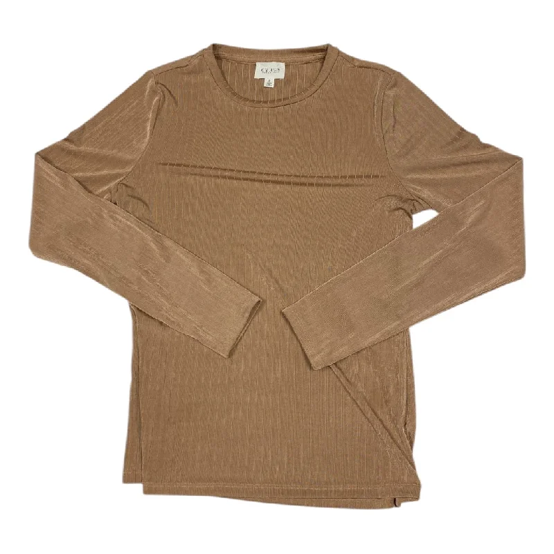 Top Long Sleeve By Cyrus Knits In Beige, Size: S